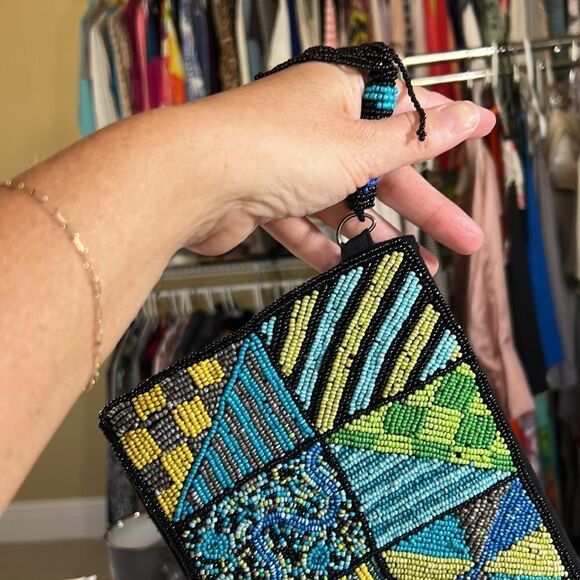TINTORETTO Women’s Boho Glass Seed Bead Foldover Clutch Black/Blue/Green 6”x 11” - Picture 6 of 15